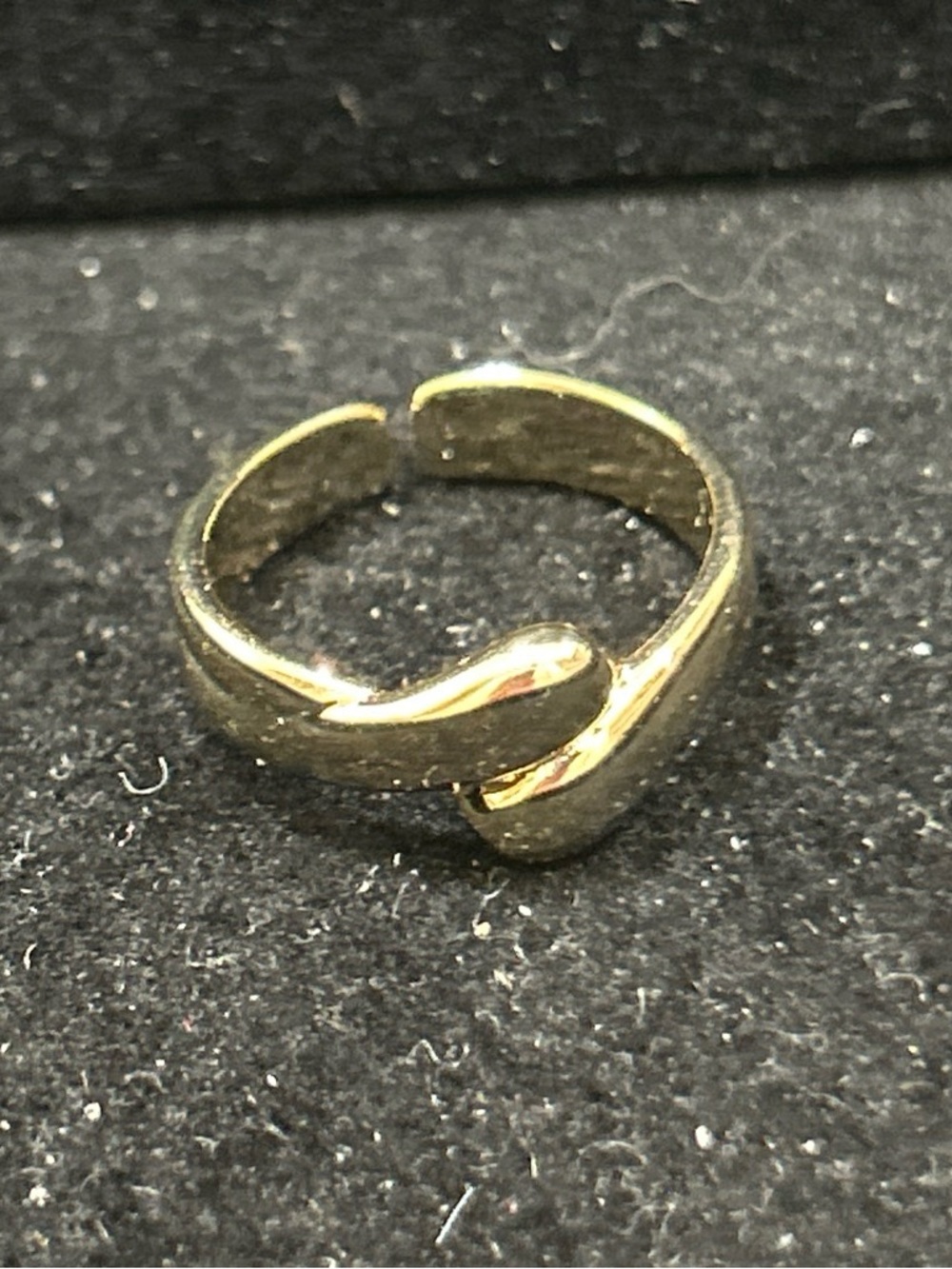 Gold color adjustable ring